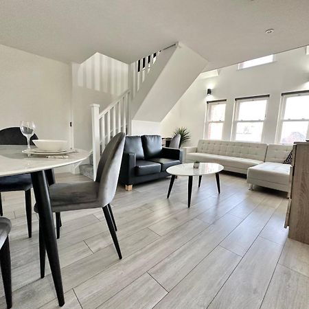 Luxury Duplex City Centre Apartment Leeds  Extérieur photo