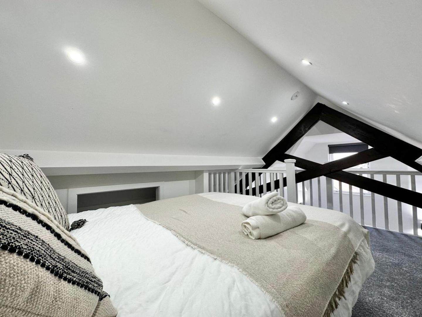 Luxury Duplex City Centre Apartment Leeds  Extérieur photo