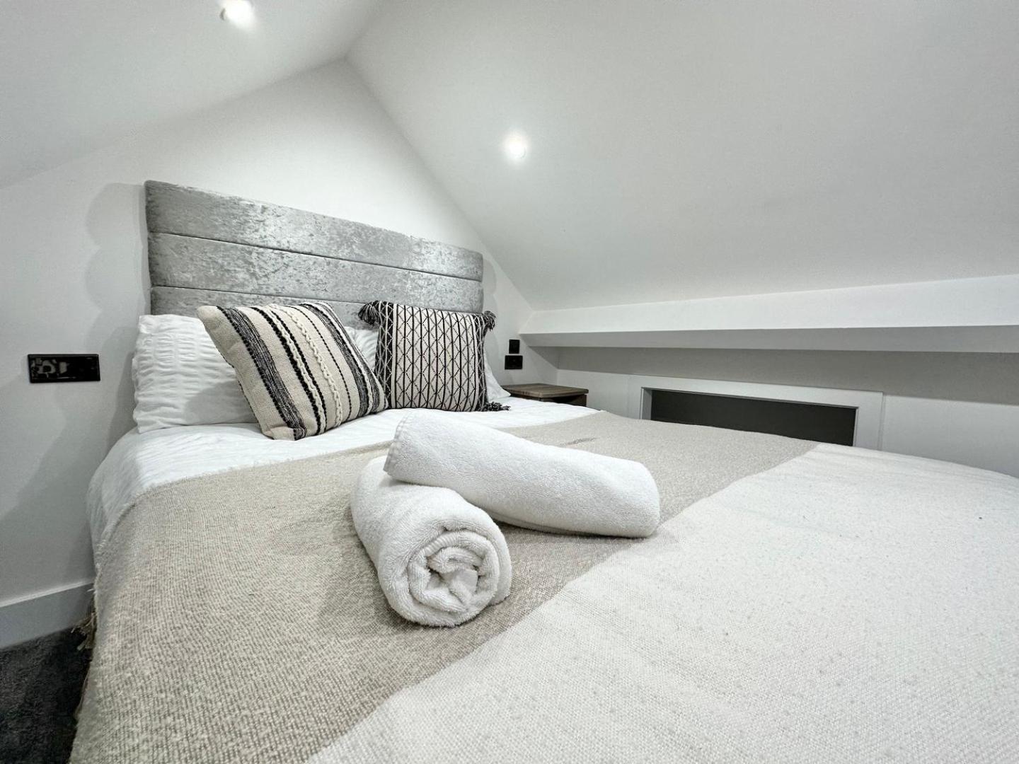 Luxury Duplex City Centre Apartment Leeds  Extérieur photo